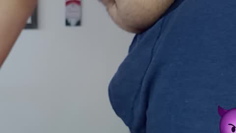 Neon Ghost online show from December 16, 1:54 pm