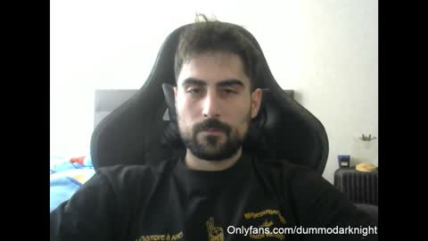 Snapshot of dummodarknight chatting on September 25, 1:32 pm The Dark Knight online show from September 25, 1:32 pm