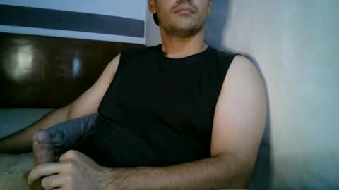 Sergio online show from December 6, 7:01 pm