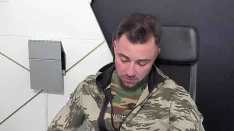 DuncanStone online show from March 8, 3:11 pm