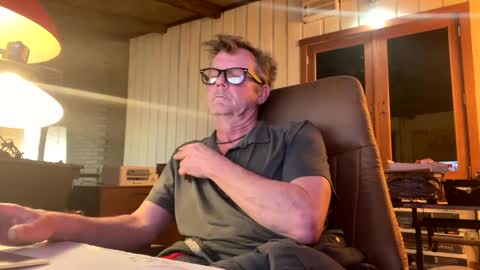 Snapshot of durakbrina chatting on February 9, 3:32 am Durakbrina online show from February 9, 3:32 am