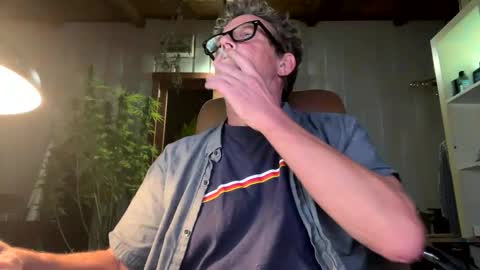 Snapshot of durakbrina chatting on October 9, 2:38 am Durakbrina online show from October 9, 2:38 am