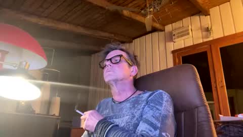 Snapshot of durakbrina chatting on February 10, 12:30 am Durakbrina online show from February 10, 12:30 am