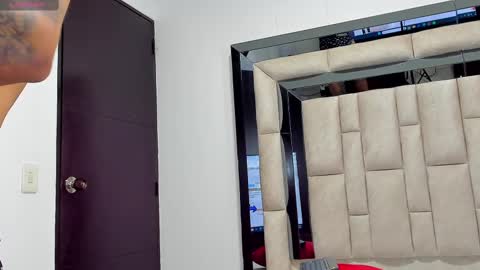 duran_dhikol1 online show from February 13, 3:18 am