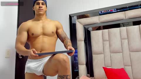 duran_dhikol1 online show from March 5, 2:03 am