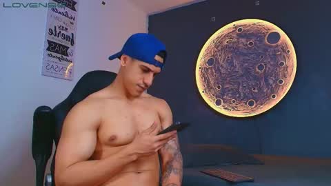 duran_dhikol1 online show from April 16, 4:45 am