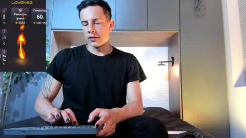 Dustin Sonne online show from October 10, 4:17 am