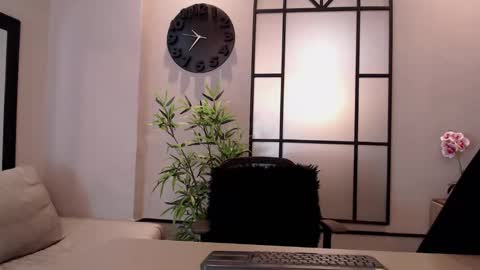 Dustin Sonne online show from January 3, 3:38 am