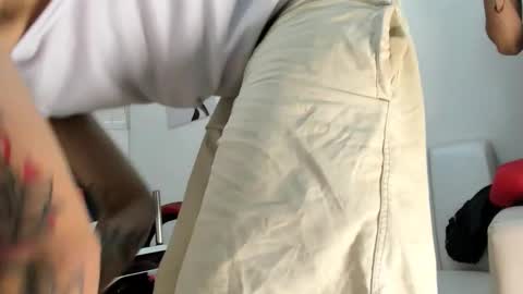 dustinandjordan online show from November 10, 8:25 pm