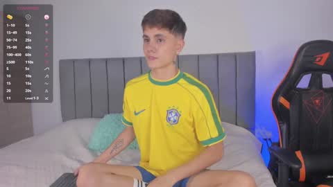 Dustin Levy online show from December 15, 12:18 am