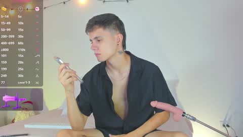 Dustin Levy online show from December 5, 6:56 pm