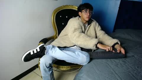 DustynFox online show from January 16, 12:09 pm