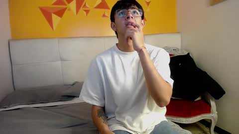 DustynFox online show from January 12, 3:49 am