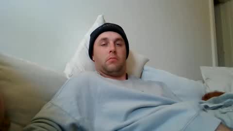 dustyroy09 online show from May 21, 7:04 am