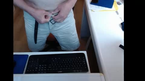 dutchpornking2 online show from May 30, 9:20 am