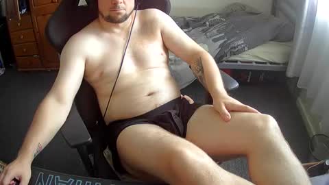 duza_pala_kam9 online show from July 30, 4:06 pm