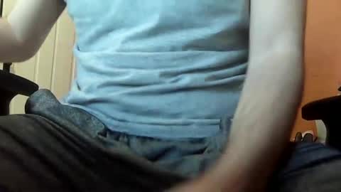 dweav240 online show from February 5, 3:53 pm