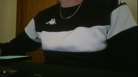 dy22__ online show from October 22, 3:49 pm