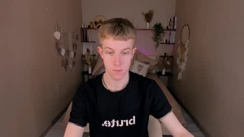 Dylan online show from May 31, 3:33 pm
