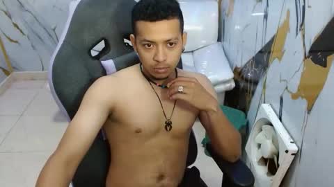 dylans_brown online show from February 17, 2:16 pm