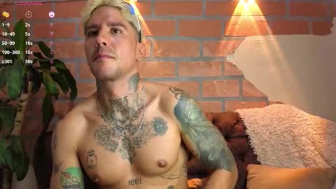 D Y L A N online show from October 1, 11:41 pm