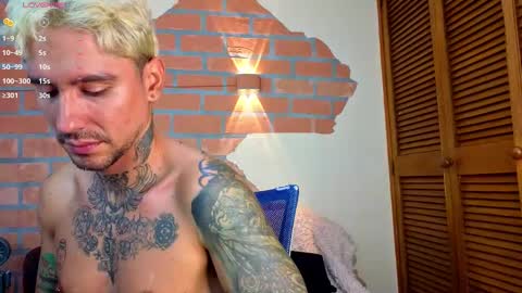 D Y L A N online show from September 21, 1:50 am