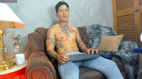 D Y L A N online show from January 23, 12:04 am