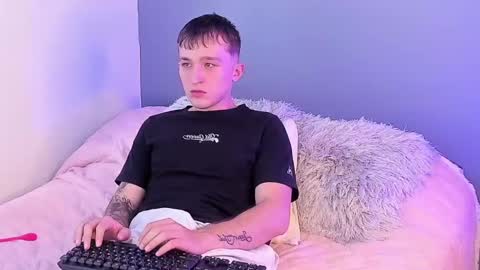 ---DYLAN--- online show from February 26, 4:14 pm