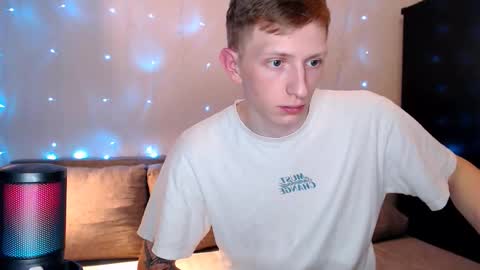 Snapshot of dyrinda chatting on September 10, 11:14 pm Julia and Dima online show from September 10, 11:14 pm