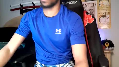 TWITTER   INSTAGRAM    easybreezy20   ONLINE 1230 AM TO 7AM online show from March 13, 7:27 am