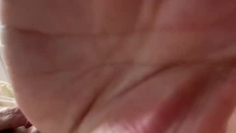 easydoesit69 online show from September 19, 2:28 pm