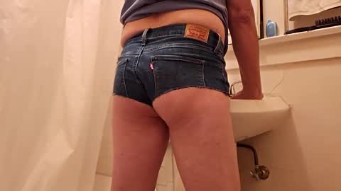 easymoneysteph online show from February 23, 4:44 am