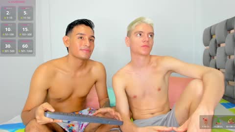 INDEPENDENT MODELS online show from December 28, 12:57 pm