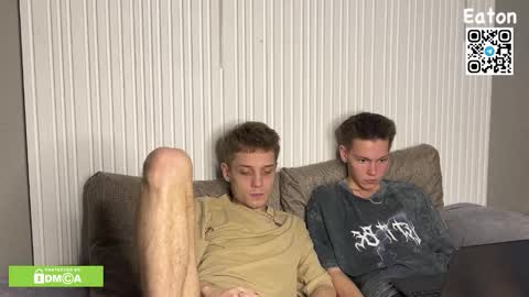 eaton_ online show from October 13, 3:40 pm