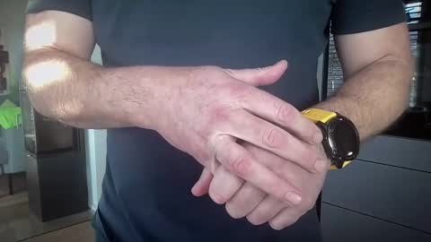 ebnk15 online show from February 8, 8:09 am