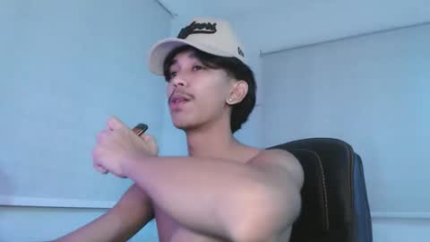 ebony_fuckboy online show from November 8, 6:55 pm