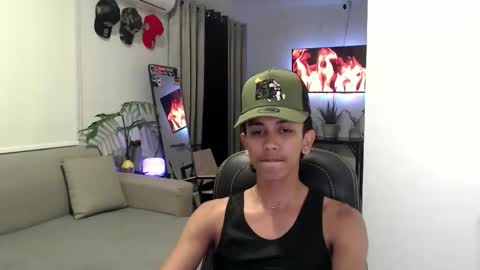 ebony_fuckboy online show from February 25, 4:08 pm