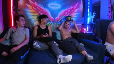 ecstasyx2_23 online show from April 16, 5:07 am