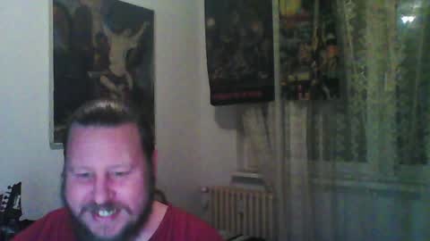 Snapshot of eda666 chatting on January 13, 6:38 pm Edward online show from January 13, 6:38 pm