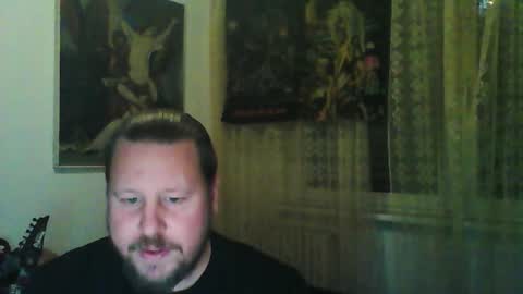 Snapshot of eda666 chatting on October 25, 5:36 pm Edward online show from October 25, 5:36 pm