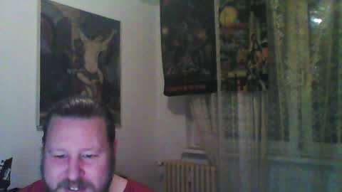 Snapshot of eda666 chatting on January 11, 7:05 pm Edward online show from January 11, 7:05 pm