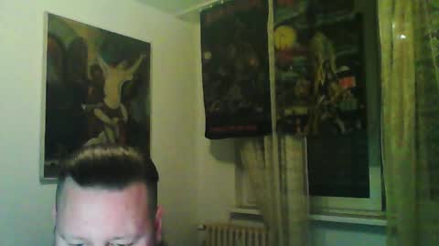 Snapshot of eda666 chatting on February 27, 6:42 pm Edward online show from February 27, 6:42 pm