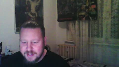 Snapshot of eda666 chatting on December 9, 7:13 pm Edward online show from December 9, 7:13 pm