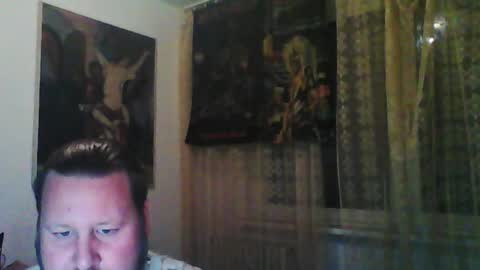 Snapshot of eda666 chatting on October 13, 5:41 pm Edward online show from October 13, 5:41 pm