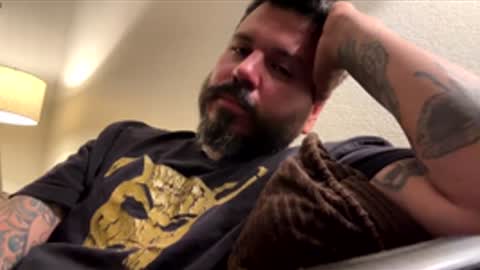 eddiesteven online show from November 25, 8:16 am