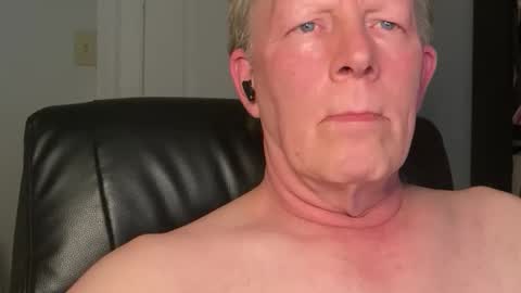 Eddy online show from April 15, 2:44 am