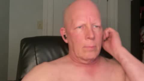 Eddy online show from November 3, 3:10 am