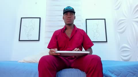 Snapshot of edmundfalker_ chatting on October 21, 4:04 am Edmund Falker online show from October 21, 4:04 am