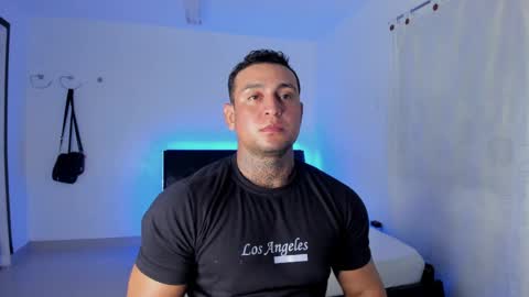 Eduar Wild online show from March 31, 7:21 am