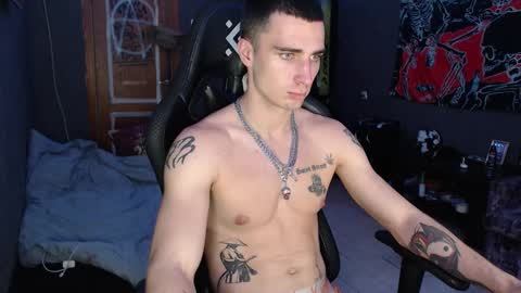 Snapshot of eduard_loveee chatting on September 14, 5:37 pm Eduar online show from September 14, 5:37 pm